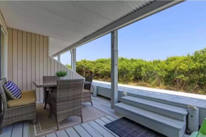 ON THE SAND BEACHFRONT Condo with PARKING